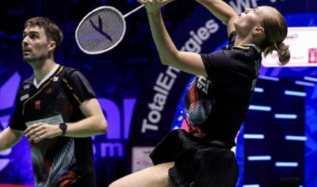 冯彦哲/黄东萍1-2遭丹麦组合逆转，止步羽毛球世锦赛32强